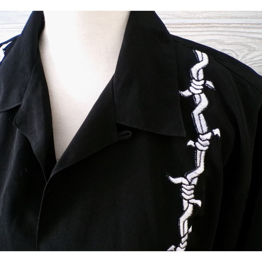 vtg 90's Jnco Shirt L Black Embroidered Barbwire Hip Hop Button Streetwear Nice - Picture 4 of 12